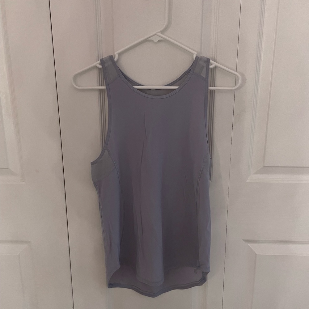 LULULEMON - Off-purple tank